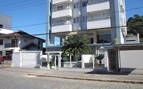 RCM Vilas - Loft mobiliado no Glória